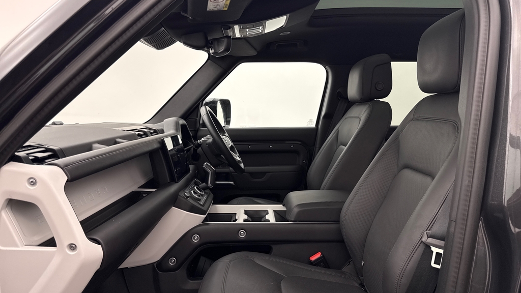 Land Rover Defender 110 P300e X-dynamic Hse Carpathian Grey Grey #3