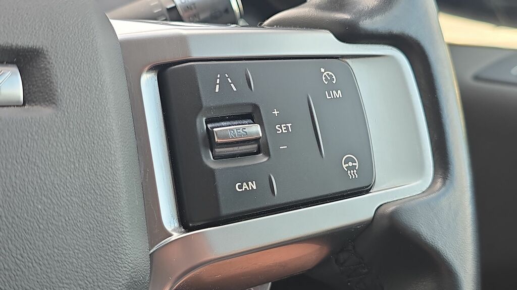 Land Rover Discovery 3.0 D300 R-dynamic Hse Brown #33