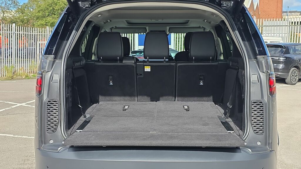 Land Rover Discovery 3.0 D300 R-dynamic Hse Brown #10
