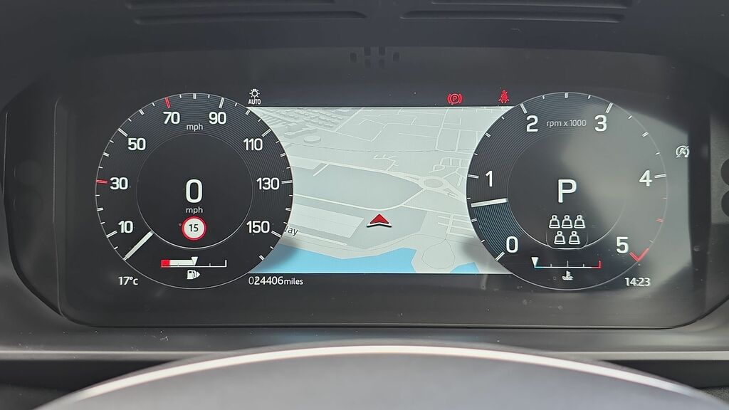 Land Rover Discovery 3.0 D300 R-dynamic Hse Brown #16