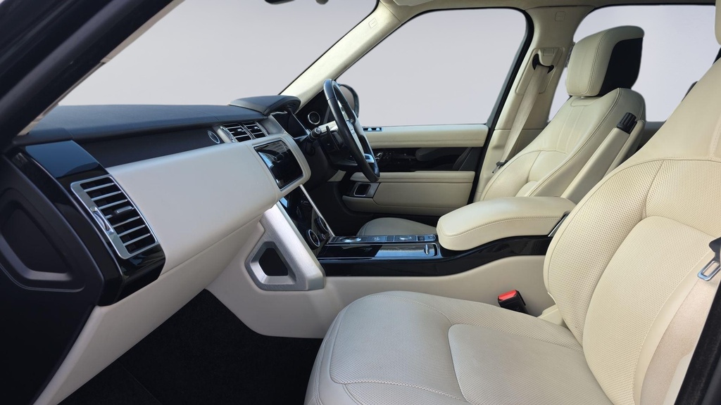 Land Rover Range Rover D300 Westminster Black Santorini Black Black #3