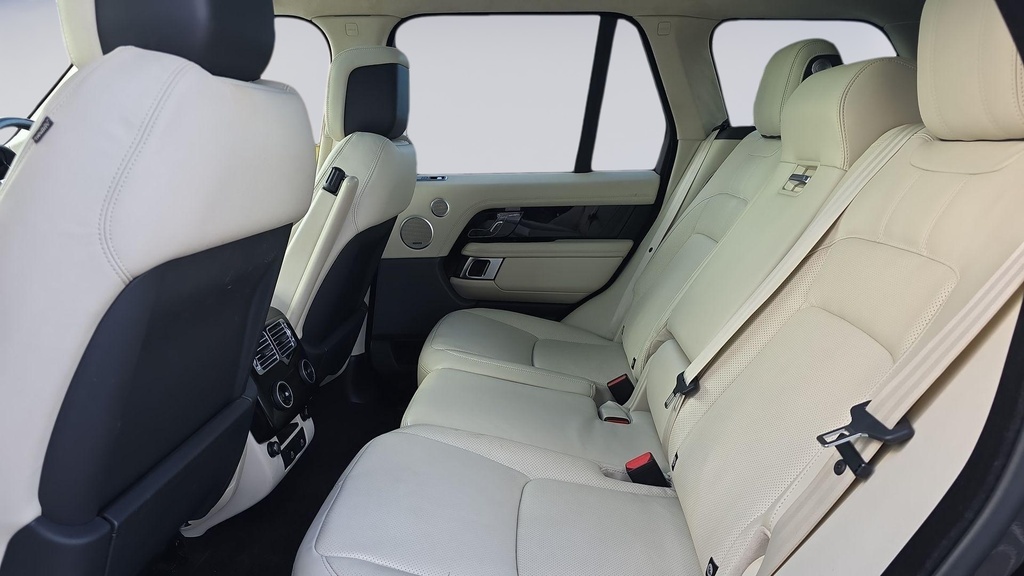 Land Rover Range Rover D300 Westminster Black Santorini Black Black #4