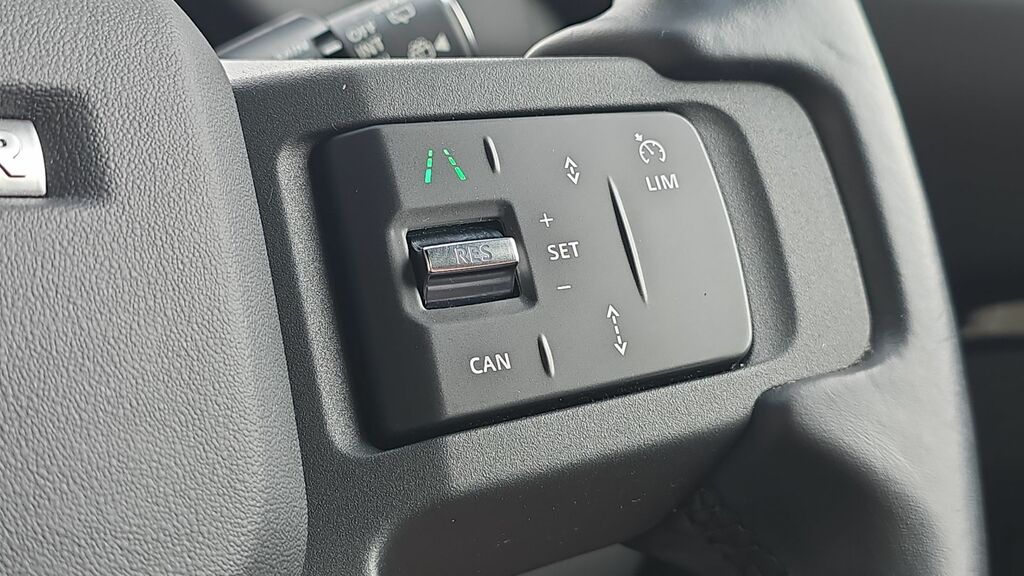 Land Rover Defender 110 3.0 D300 X-dynamic Hse Grey #32