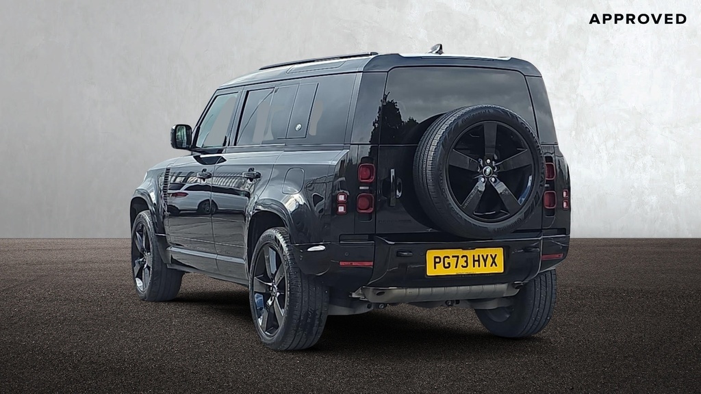 Land Rover Defender 110 P400e X-dynamic Se Santorini Black Black #2