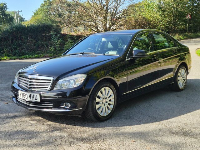 Mercedes-Benz C Class 2010 2.1 C220 Cdi Blueefficiency Elegance Saloon 4 Black #2
