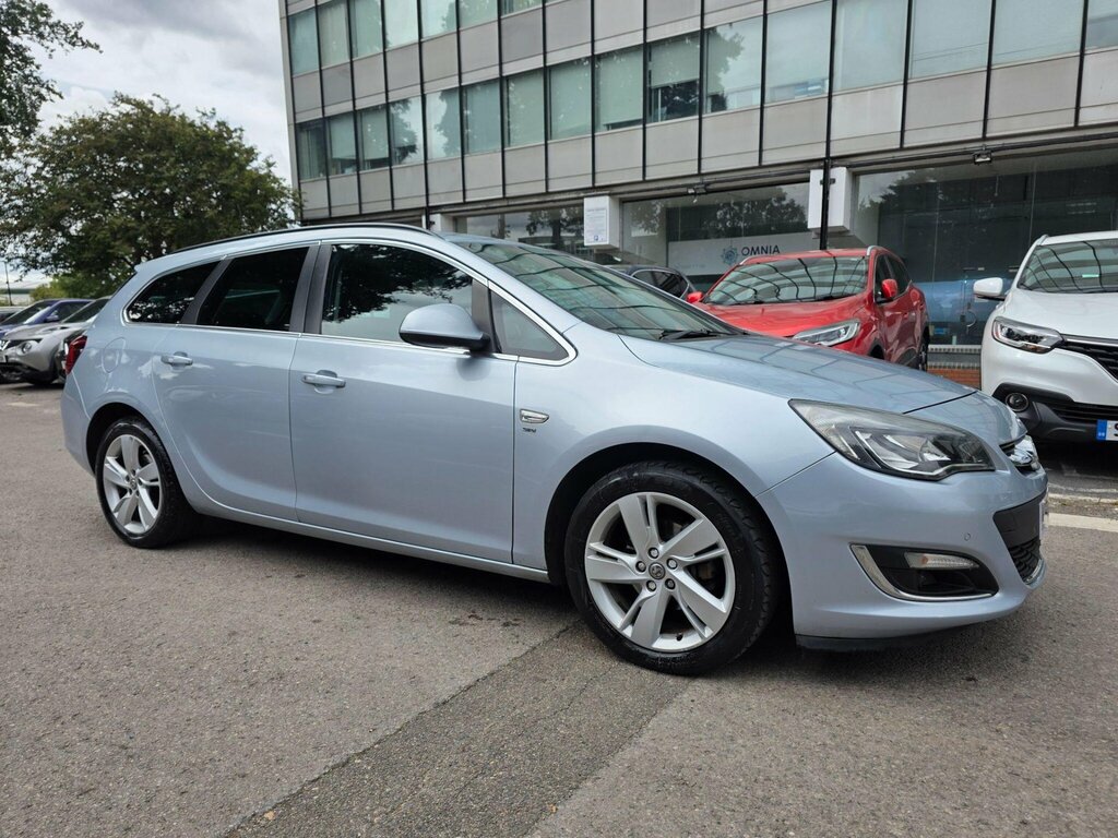 Vauxhall Astra 1.6I Elite Euro 6 Black #16