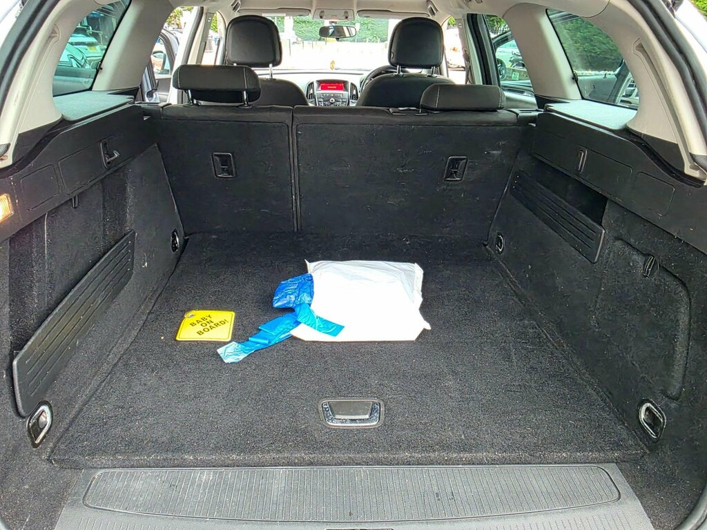 Vauxhall Astra 1.6I Elite Euro 6 Black #67