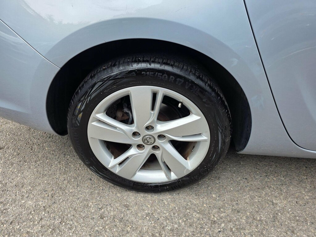 Vauxhall Astra 1.6I Elite Euro 6 Black #20