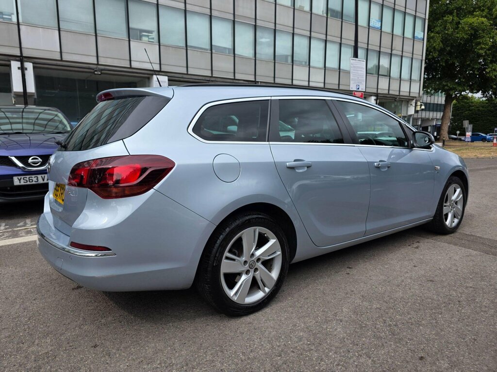 Vauxhall Astra 1.6I Elite Euro 6 Black #14