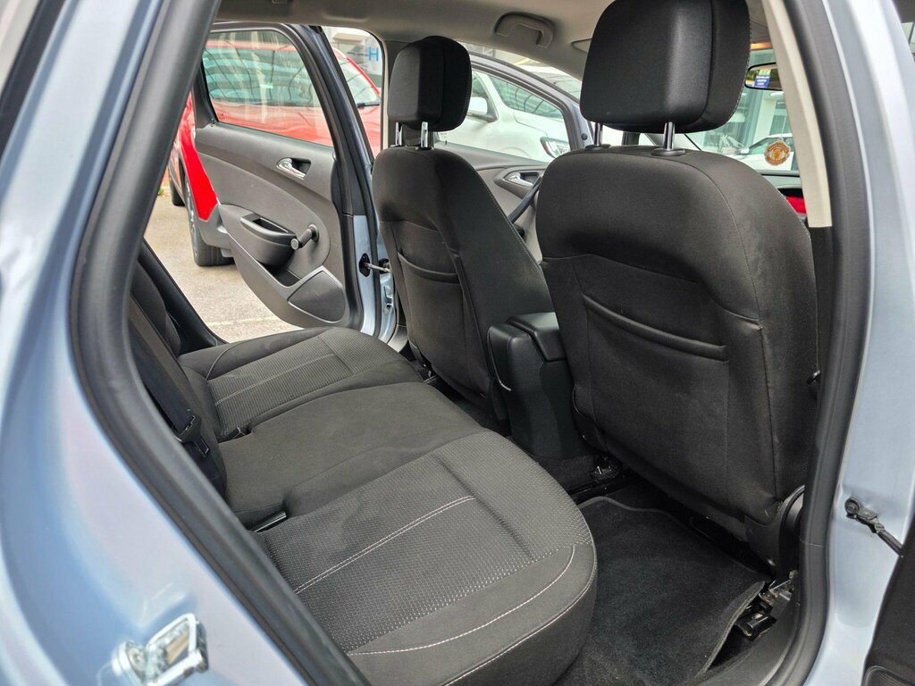 Vauxhall Astra 1.6I Elite Euro 6 Black #44
