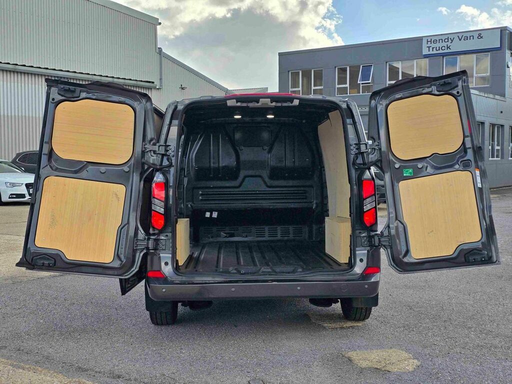 Ford Transit Custom Limited Black #15