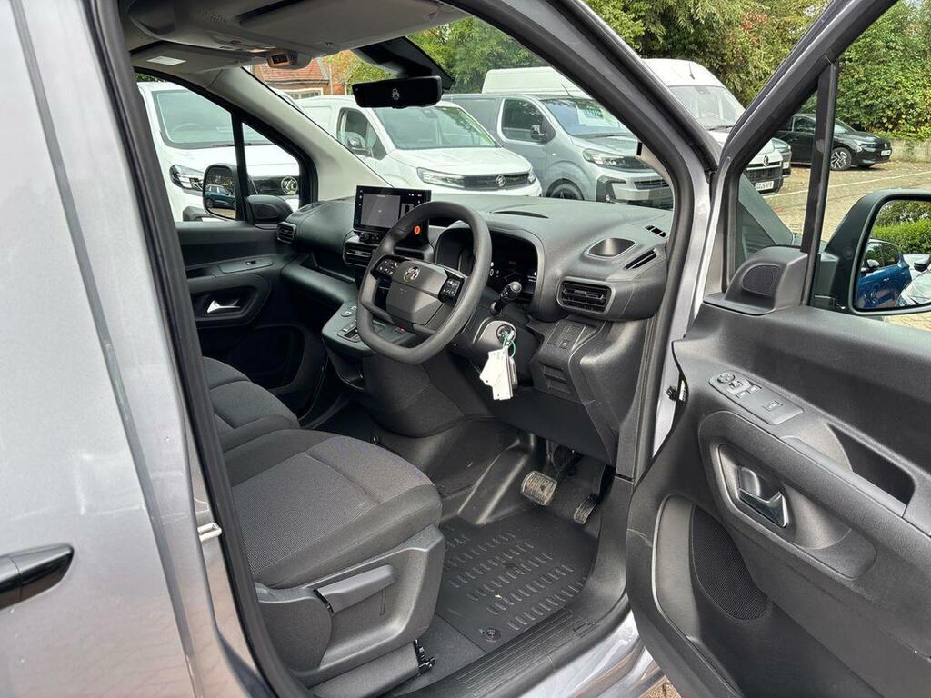 Vauxhall Combo 1.5 Prime Plus Panel Van 6Dr Xl Euro White #5