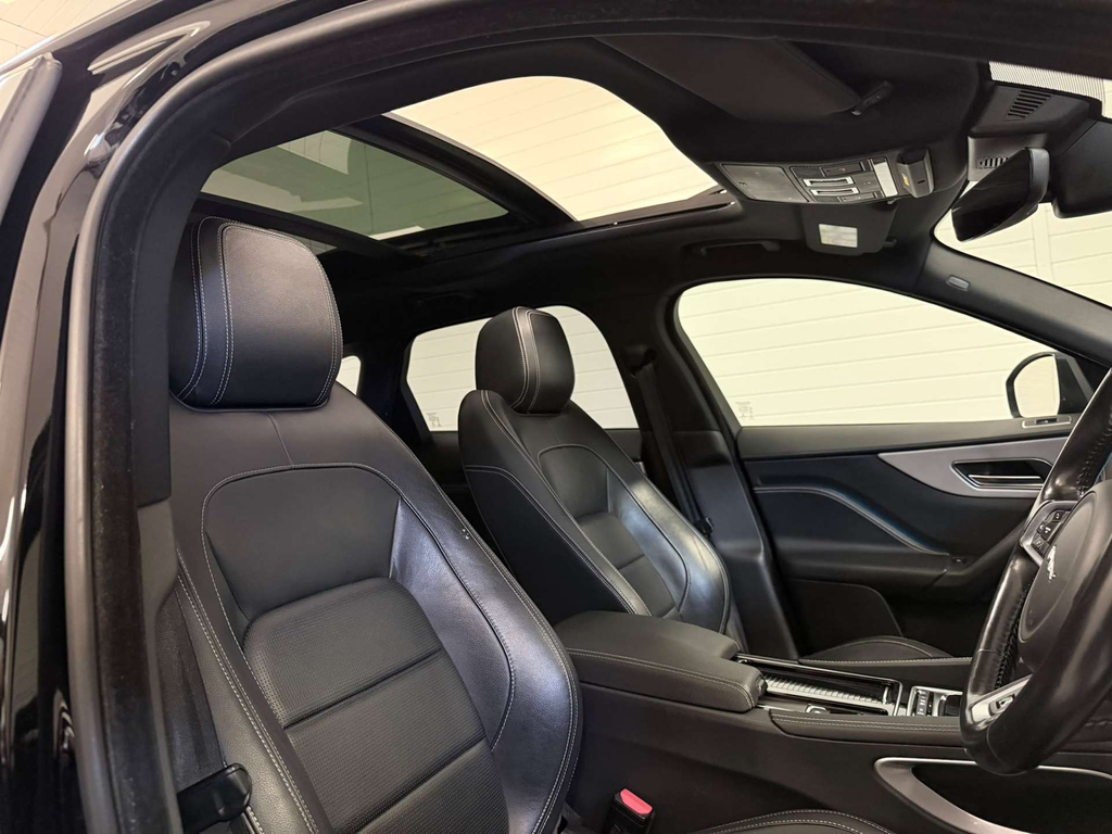 Jaguar F-Pace R-sport Awd D 4Wd Black #2