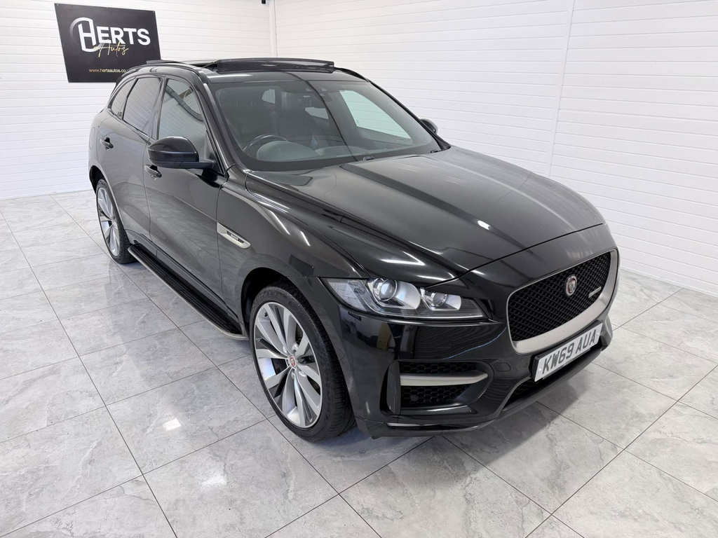 Jaguar F-Pace R-sport Awd D 4Wd Black