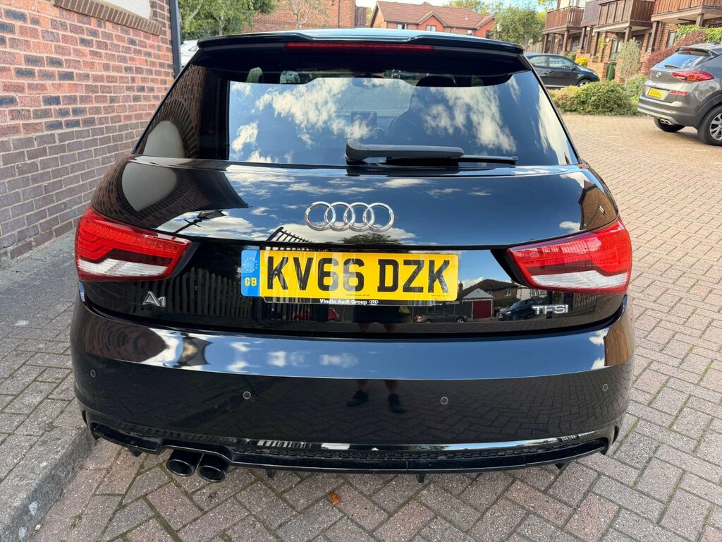 Audi A1 1.4 Tfsi Cod Black Edition Euro 6 Ss  #6