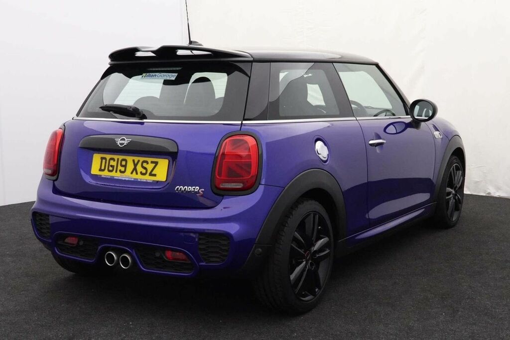 Mini Hatch 1.5 Cooper Classic II Red #7