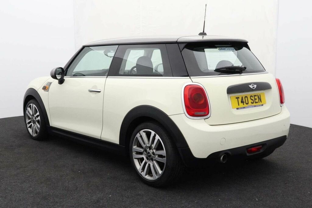 Mini Hatch 1.5 Cooper Seven White #5