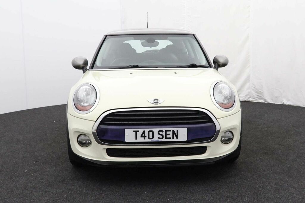 Mini Hatch 1.5 Cooper Seven White #2