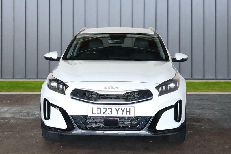 Kia Xceed 1.5 T-gdi 3 Euro 6 Ss White #2