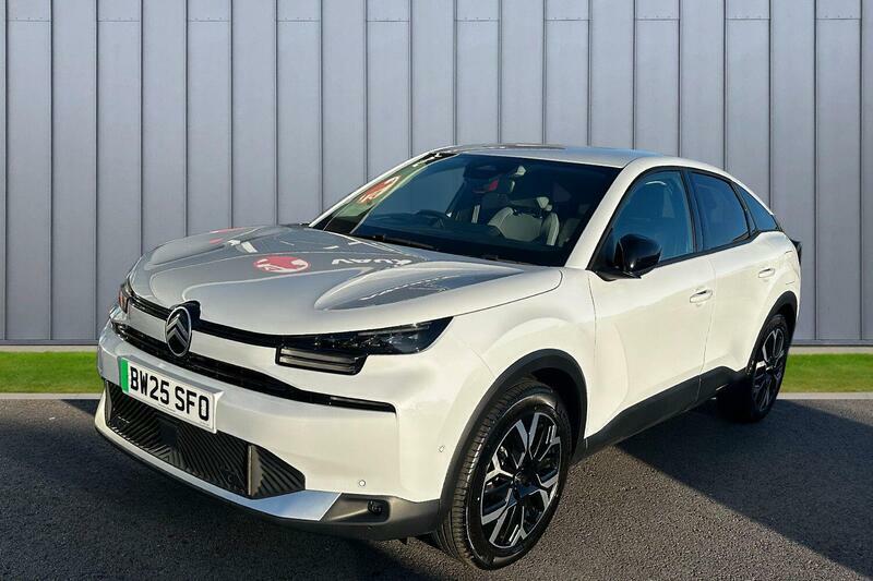 Citroen e-C4 Extended Range 54Kwh Max 11Kw Charger White #3