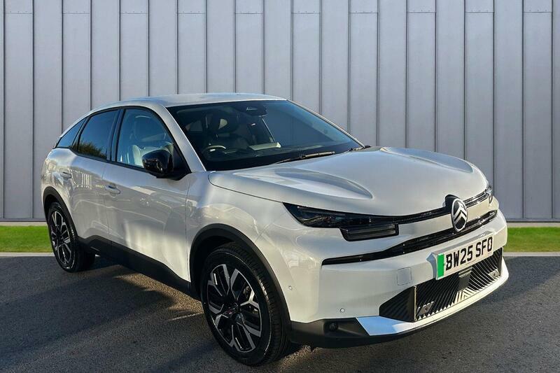 Citroen e-C4 Extended Range 54Kwh Max 11Kw Charger White