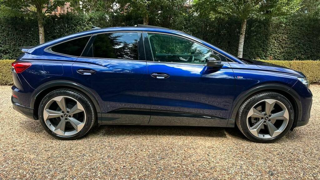 Audi Q4 E Tron Suv 45 Black Edition Sportback Quattro 82 Blue #6