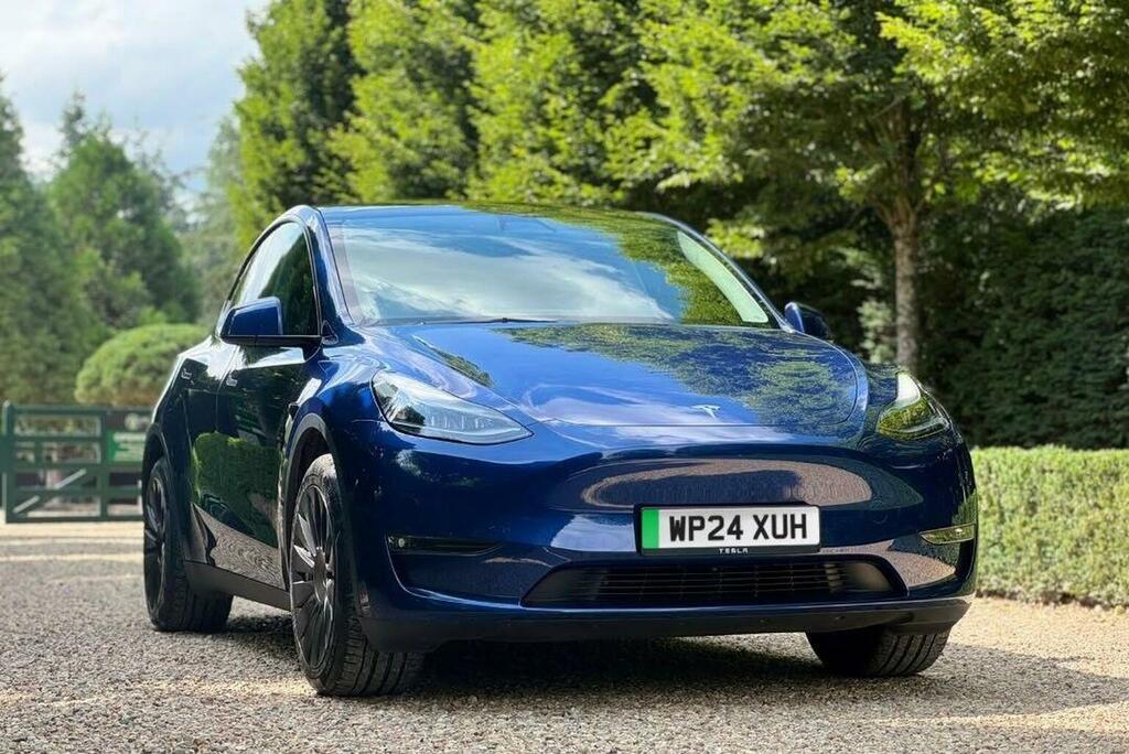 Tesla Model Y Suv Rwd 202424 Blue