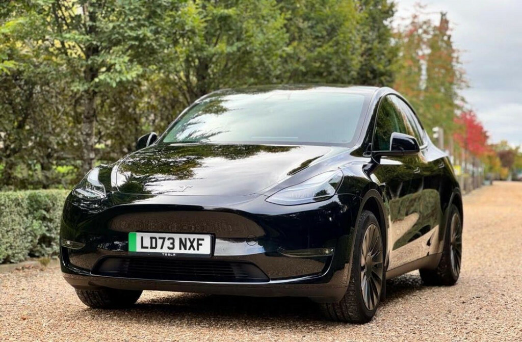 Tesla Model Y Suv Dual Motor Long Range 4Wde 202373 Black #20
