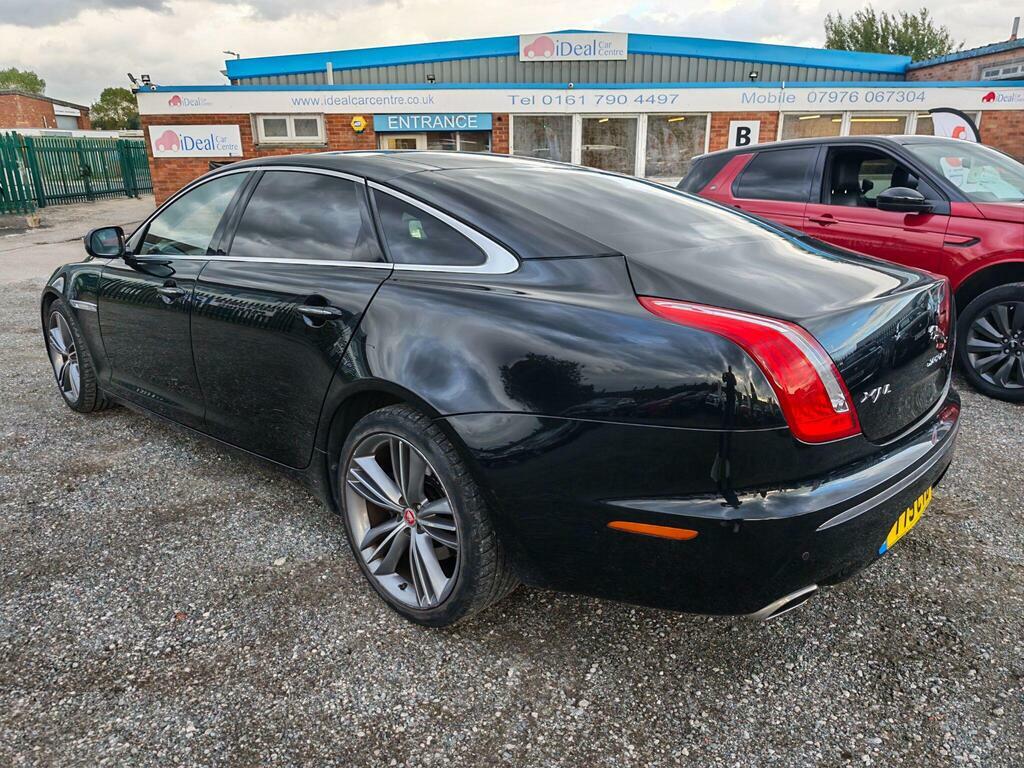 Jaguar XJ 3.0D V6 Portfolio Euro 5 Black #2