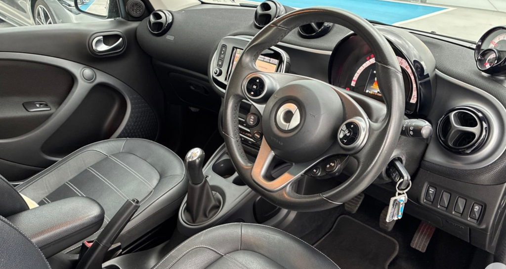 Smart Forfour 1.0 Prime Premium Plus Hatchback Manu Black #6