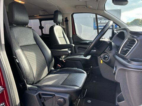 Ford Transit Custom 320 L1 Sport Red #4