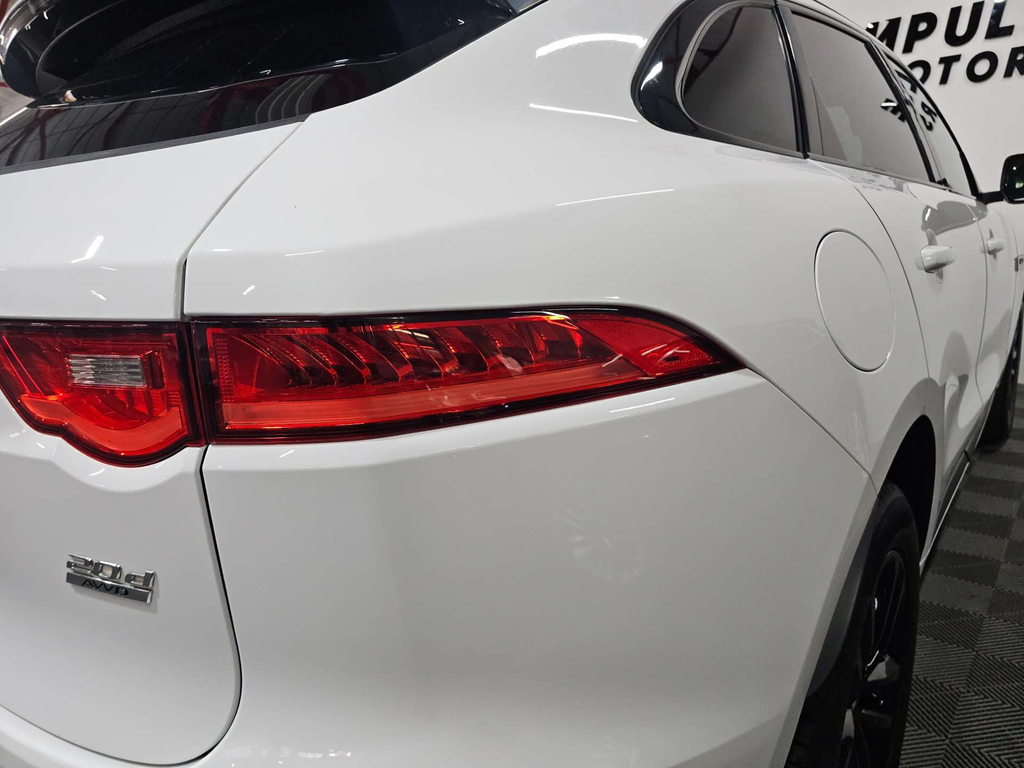 Jaguar F-Pace 2.0 D165 R-sport Euro 6 Ss  #33