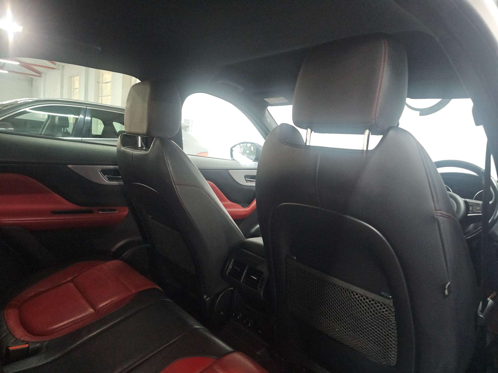 Jaguar F-Pace 2.0 D165 R-sport Euro 6 Ss  #16