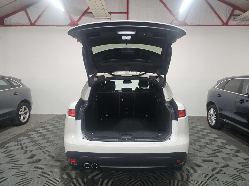 Jaguar F-Pace 2.0 D165 R-sport Euro 6 Ss  #9