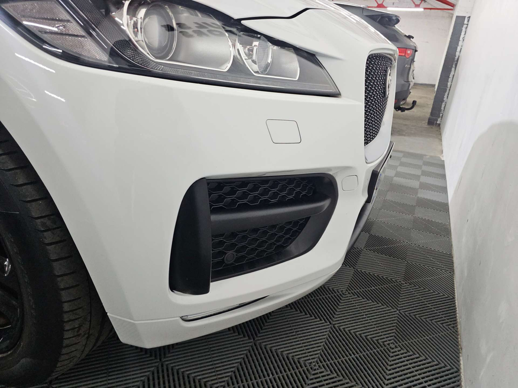 Jaguar F-Pace 2.0 D165 R-sport Euro 6 Ss  #38