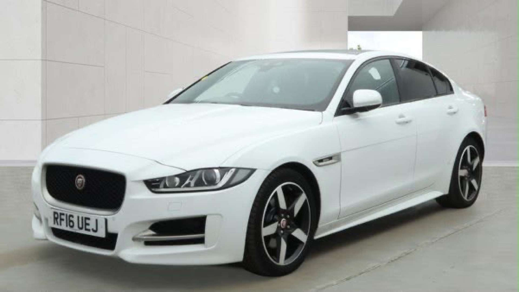 Jaguar XE R-sport D White #2