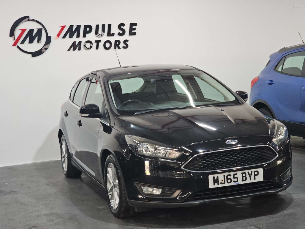 Ford Focus Zetec Black #5