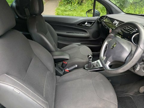 Citroen DS3 Dstyle Plus Red #22