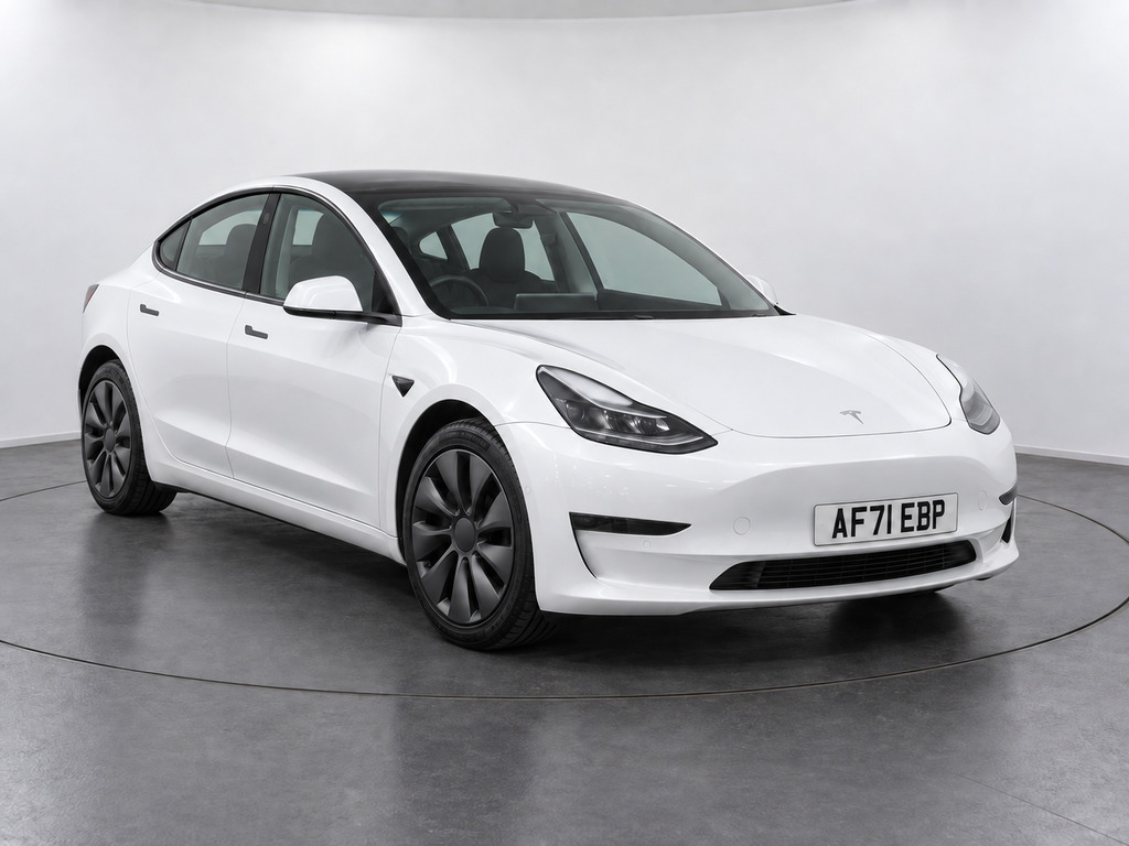 Tesla Model 3 Dual Motor Long Range White