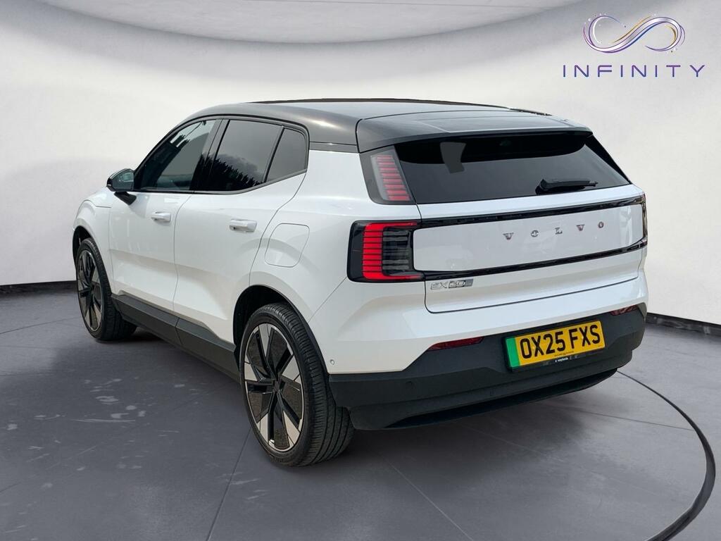 Volvo EX30 Single Motor Extended Range 69Kwh Ultra White #5