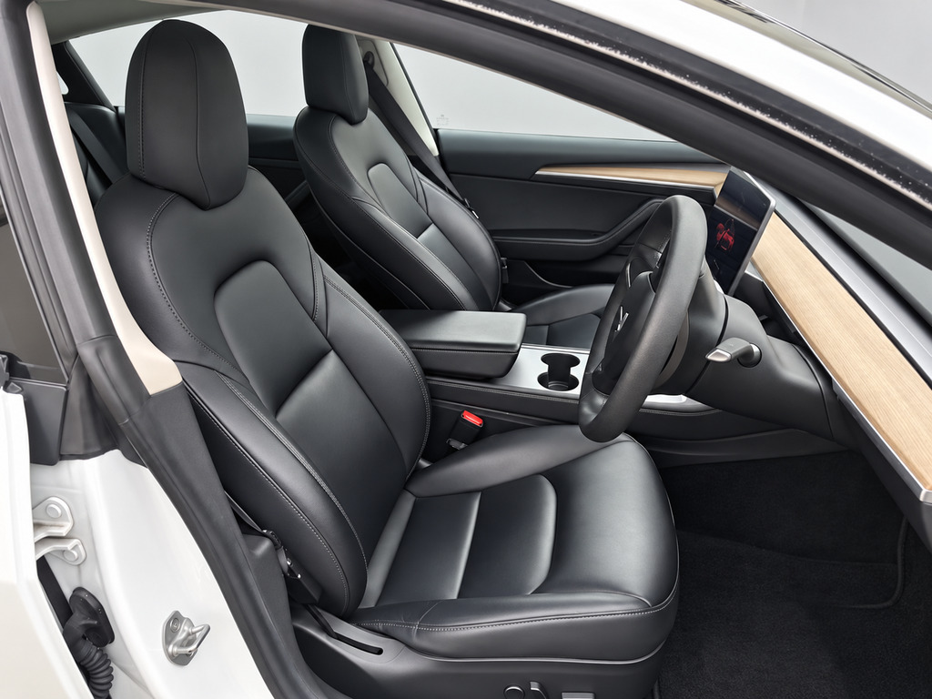 Tesla Model 3 Saloon Rwd 241 Bhp White #5