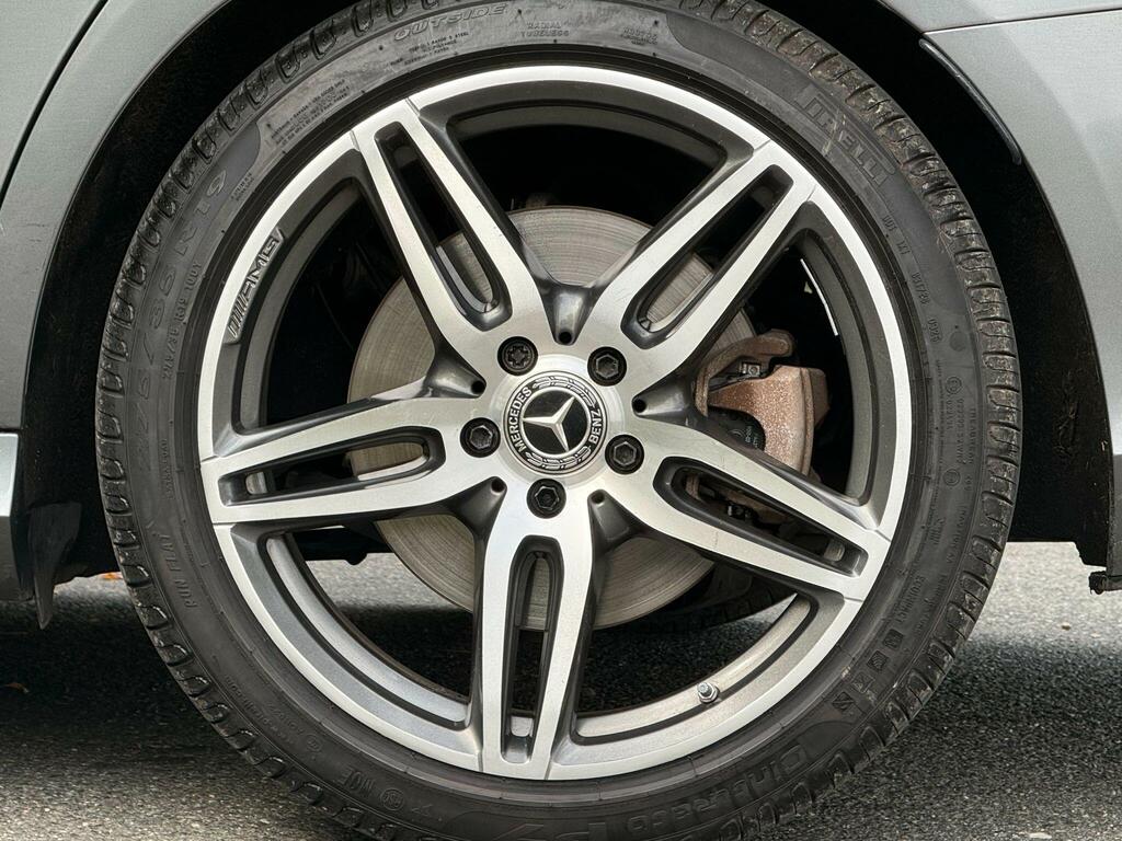 Mercedes-Benz E Class 4.0L 4.0 E63 V8 Biturbo Premium Saloon Petro Blue #55