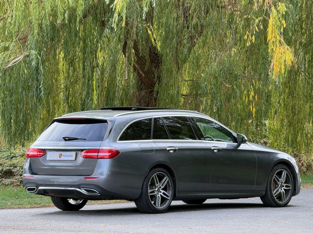 Mercedes-Benz E Class 4.0L 4.0 E63 V8 Biturbo Premium Saloon Petro Blue #2
