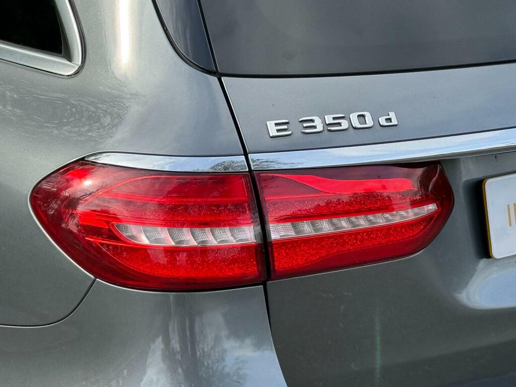 Mercedes-Benz E Class 4.0L 4.0 E63 V8 Biturbo Premium Saloon Petro Blue #51