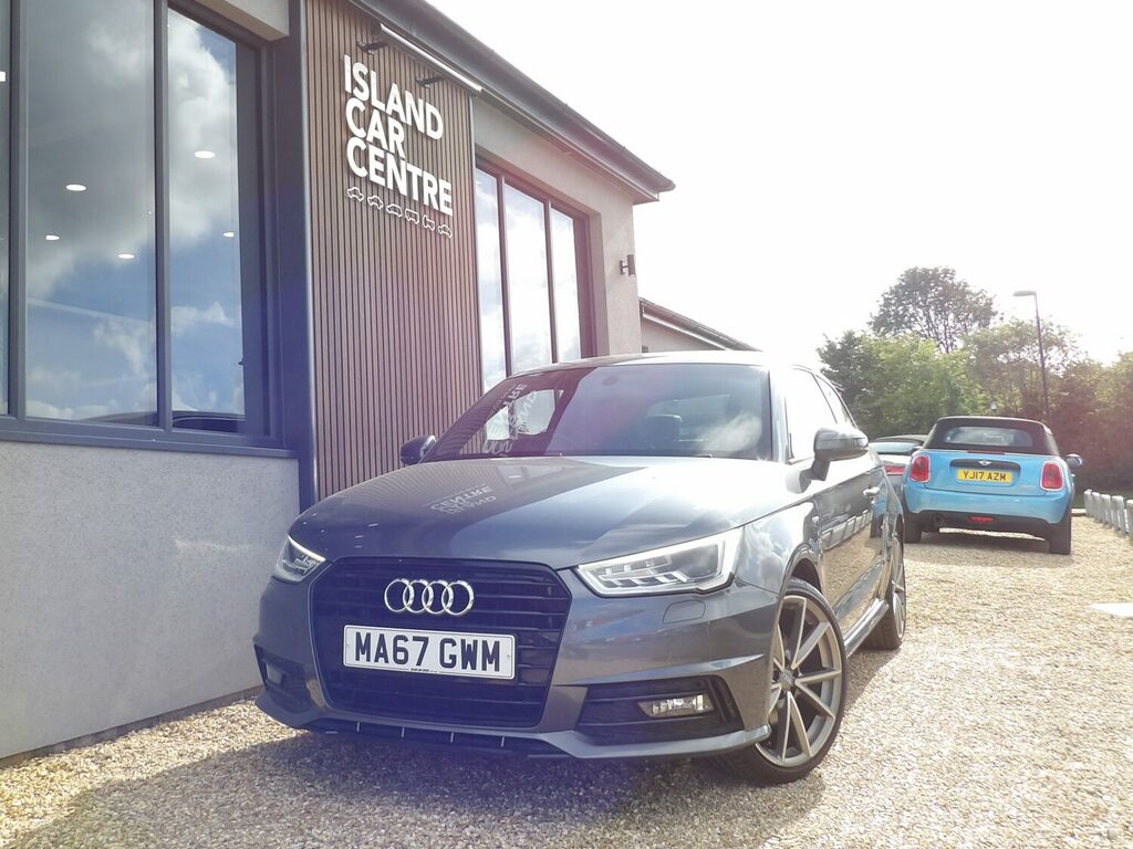 Audi A1 1.4 Tfsi 150 Black Edition S Tronic Ver Black