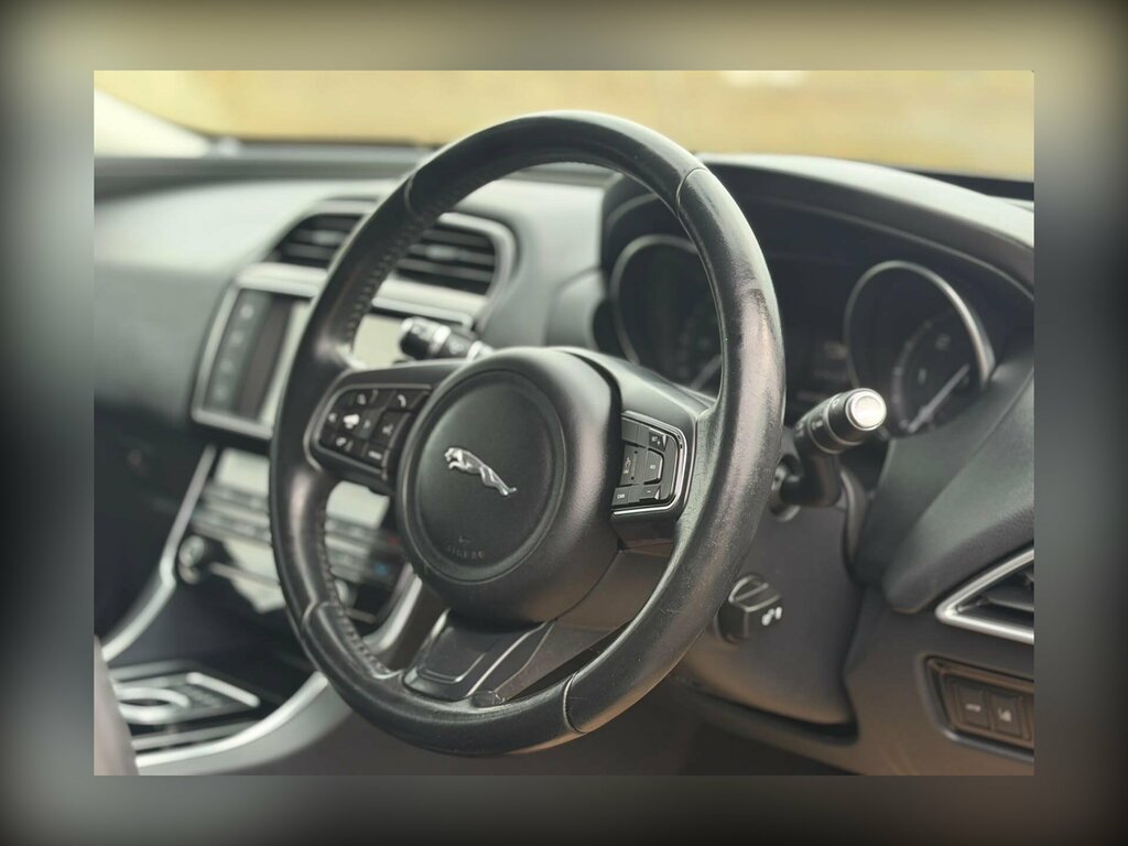 Jaguar XE 2.0D Portfolio Euro 6 Ss Brown #12