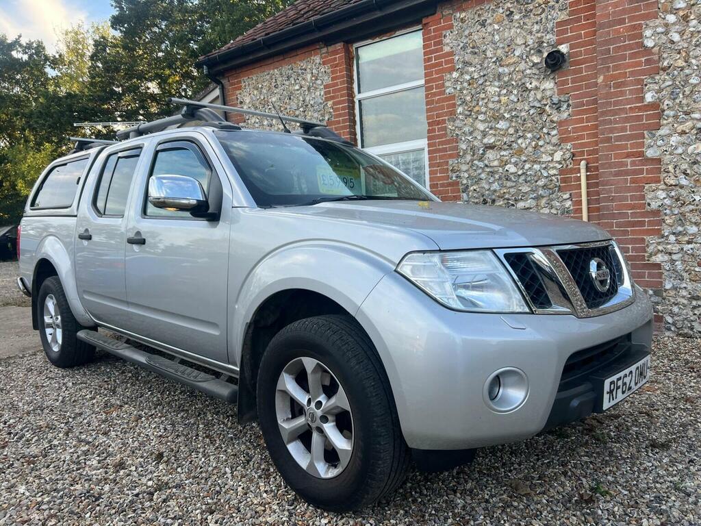 Nissan Navara Pickup 2.5 Dci Tekna 4Wd Euro 5 201262 Silver