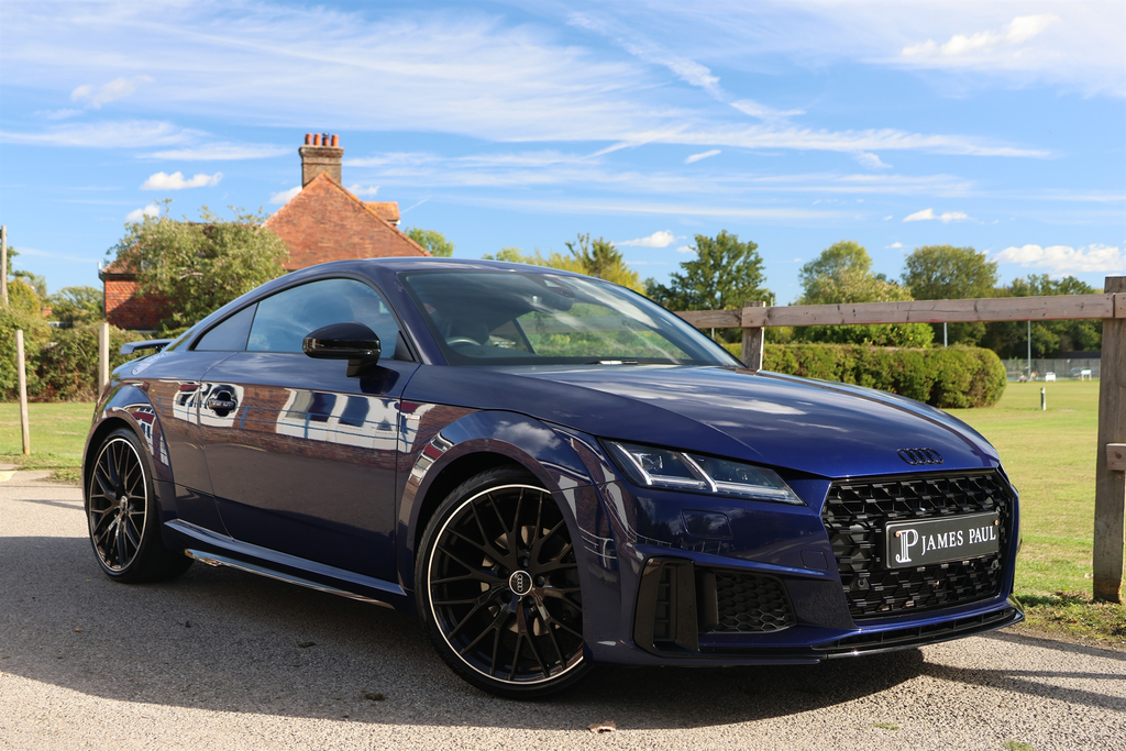 Audi TT 2.0 Tfsi 40 Black Edition Coupe S Troni Blue #4