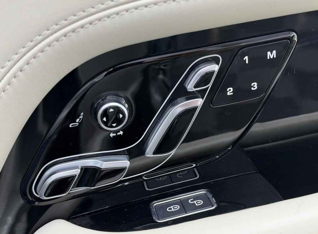 Land Rover Range Rover V8 Autobiography Black #46