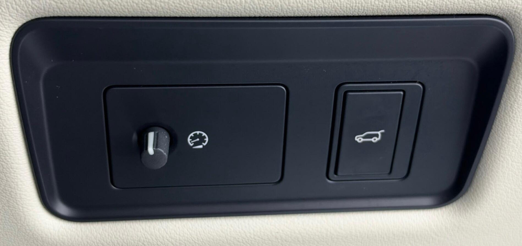 Land Rover Range Rover V8 Autobiography Black #27